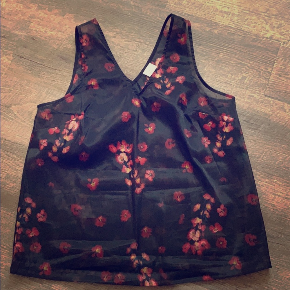 Floral top